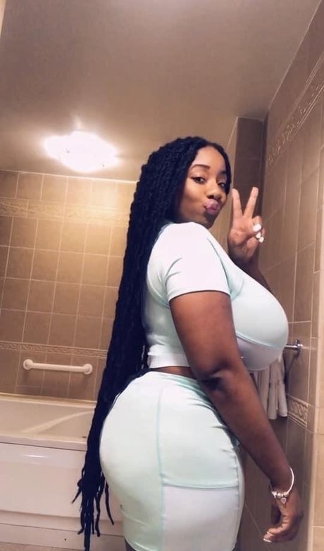 jacking uneek hd model img