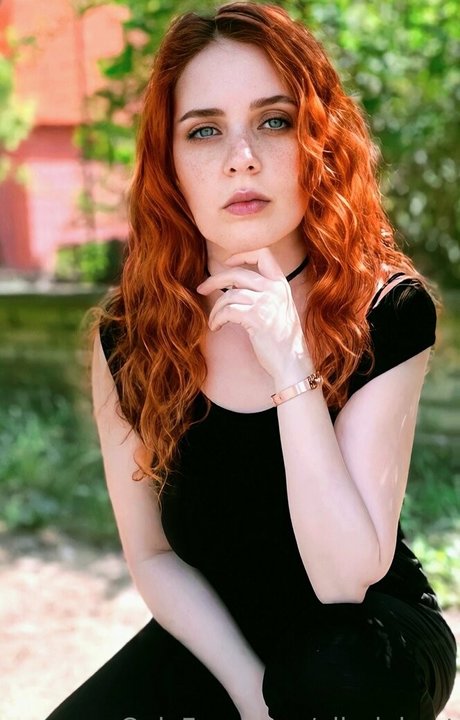 ellariabast top model archive