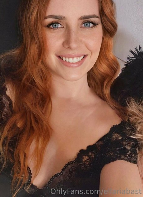 ellariabast art star archive