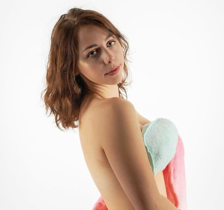 mayaruefree pornstar adult img