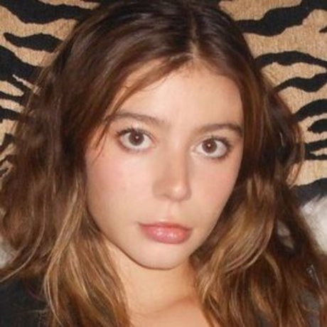 G Hannelius pornstar photo