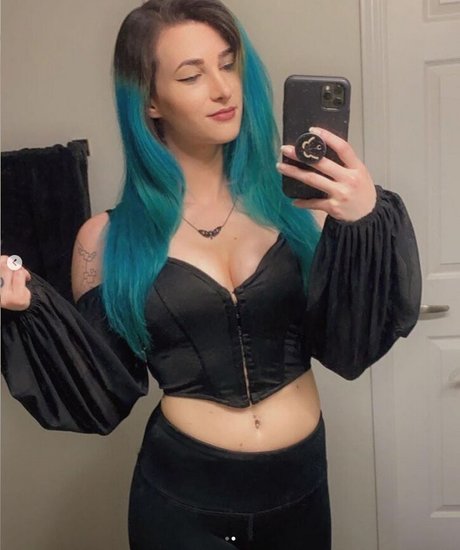 kristenraettv naked pornstar images