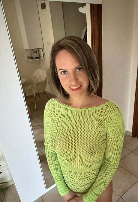 Poppy Leonie erotic actress photos