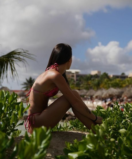 Bitty 01 pornstar perfect pics