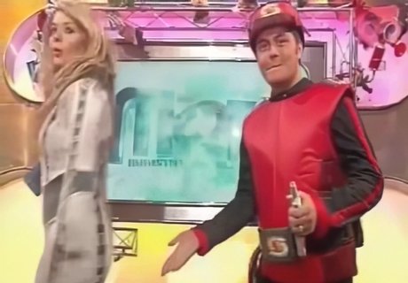 Holly Willoughby art actress pic