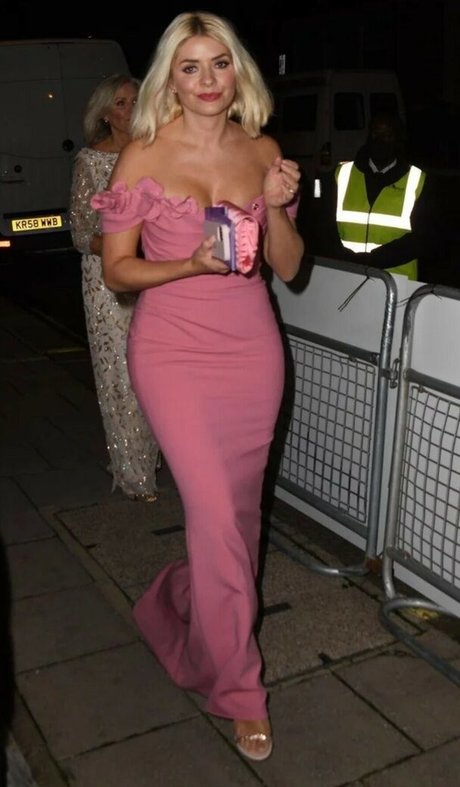 Holly Willoughby exclusive star galleries