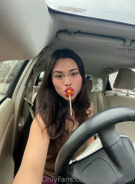 babe brunette onlyfans best pic