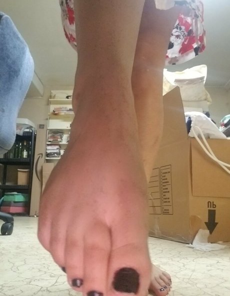 annieallanpoe model free pictures