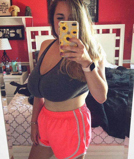 Jackie D perfect model picture