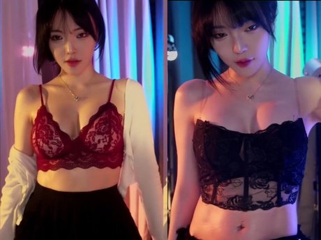 yoon froggy star free pics