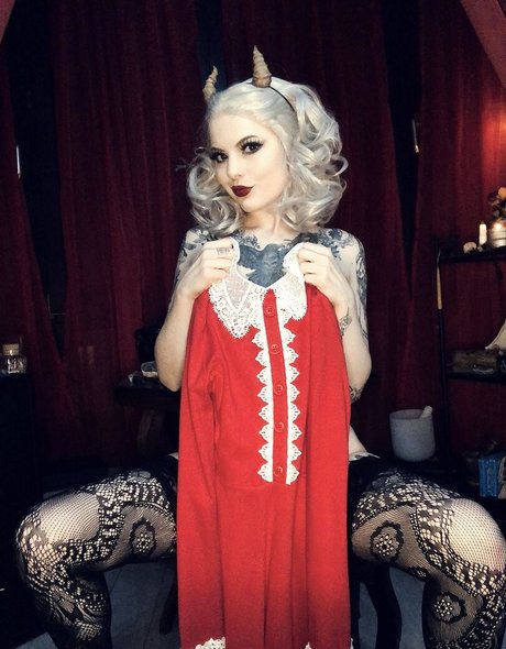 Faerie Blossom model exclusive images