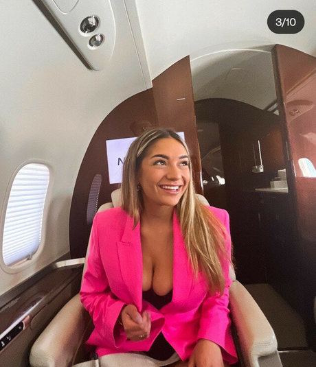 Sami Brielle model naked pics