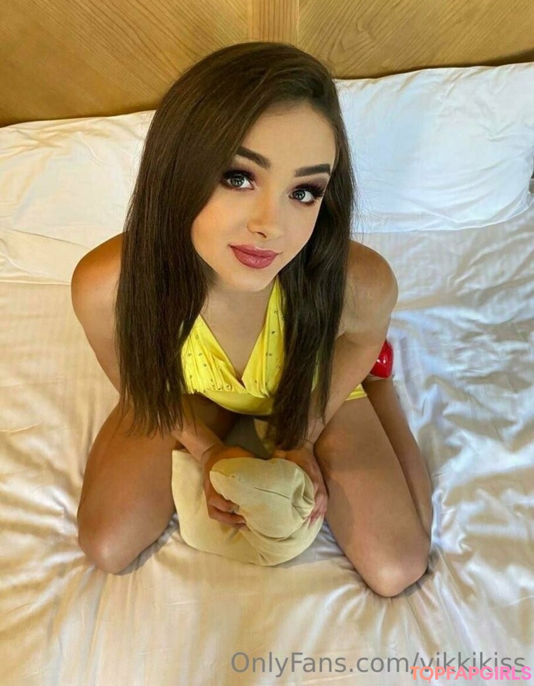 vikkikiss star porn photos