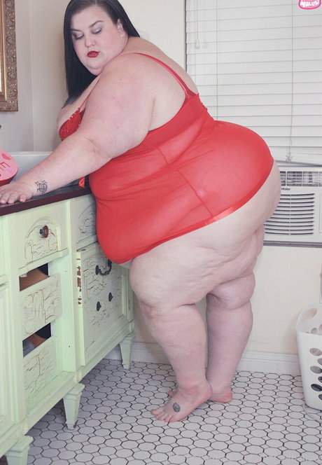 summermarshmallow model exclusive photo