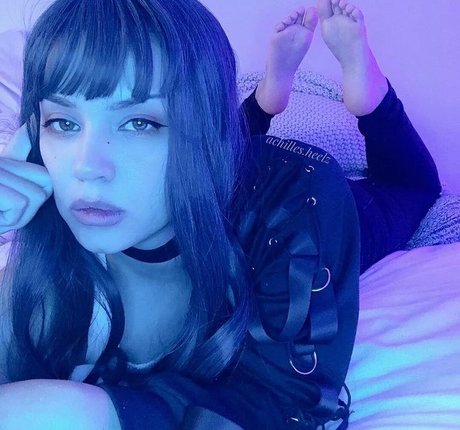 achilles heelz hd model images