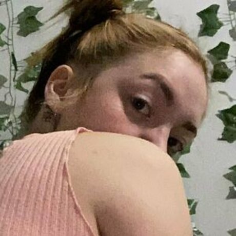 chloesparadise erotic star pic