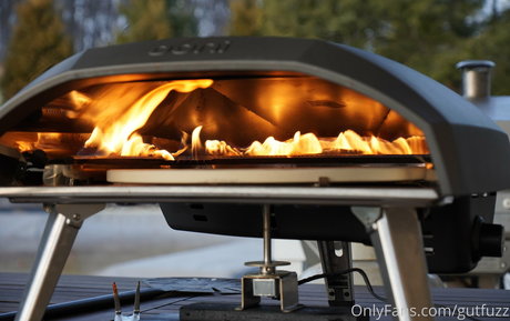 gutfuzz star erotic picture