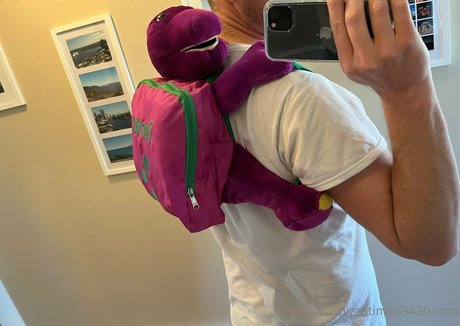 gutfuzz pretty pornstar picture