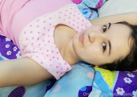 jessicajons49 sexy actress picture