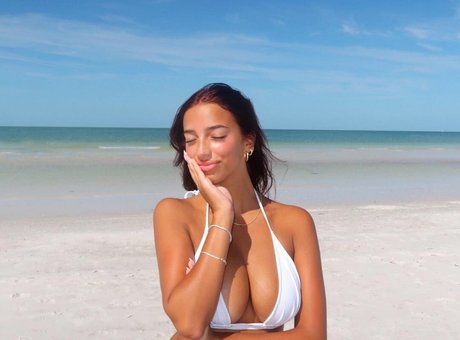 Adriana Kolanovic perfect model picture