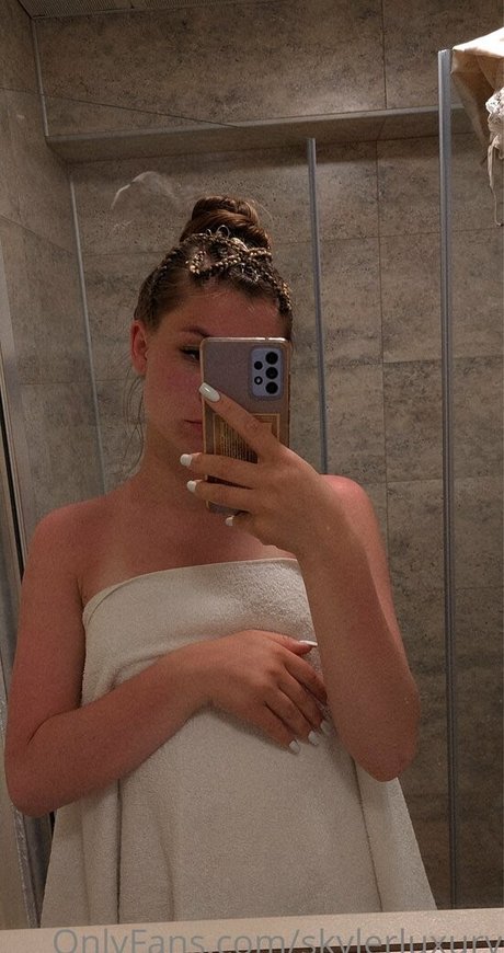 michelle milly sexy actress picture