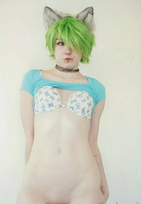 blonde babe onlyfans hd images