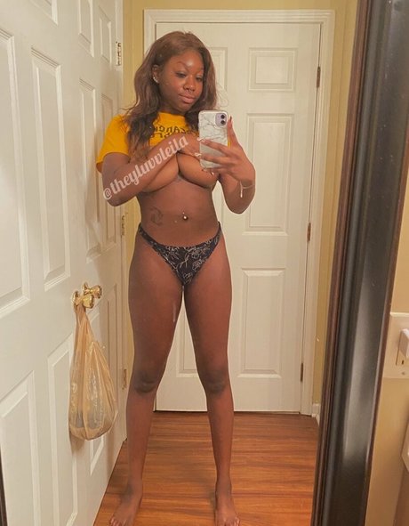 boobs selfie onlyfans sexy nude photos