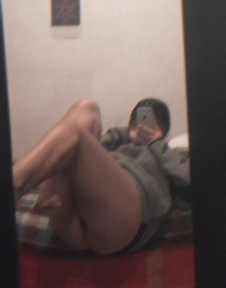 teen lesbian onlyfans sexy images