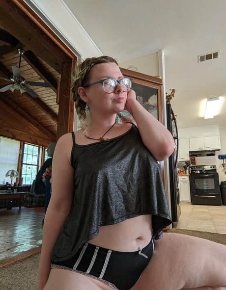 chellelovesu hd actress photo