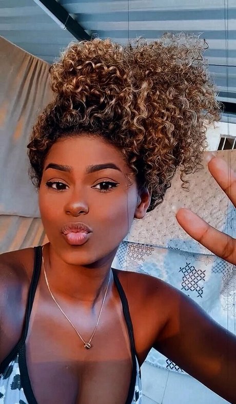 ynaraabb sexy model galleries