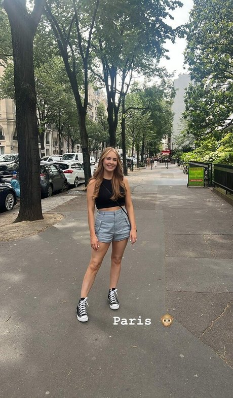 Nalopia porn model galleries