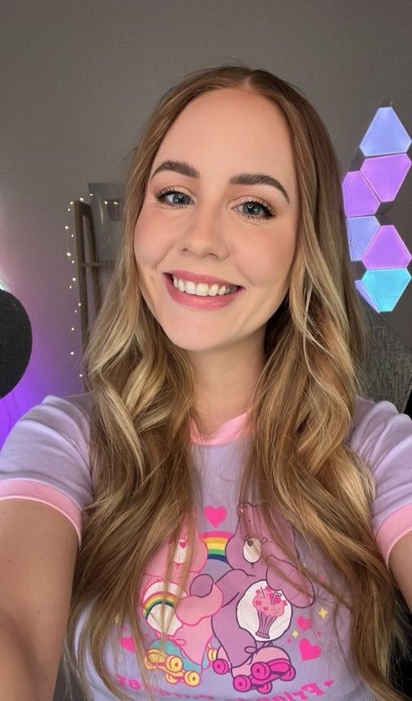 Nalopia Profile photo