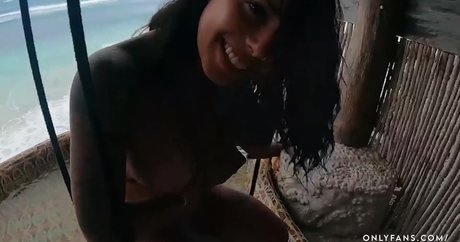 teen asian onlyfans exclusive image