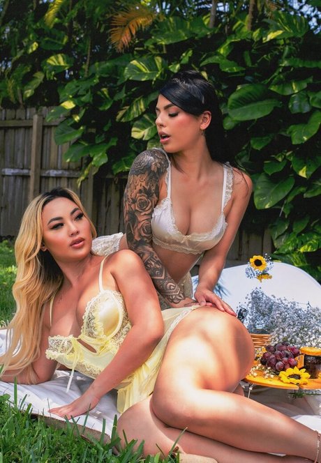 black onlyfans free naked photo