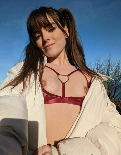 leahray x star nude photos