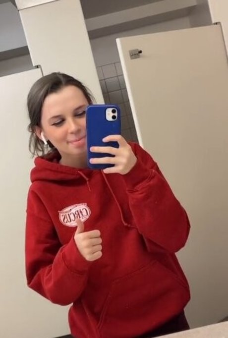 dripping wet pussy onlyfans free porn images