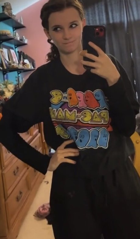 izassassin star sexy pics