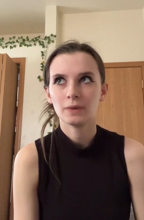 mature slut onlyfans beautiful naked picture