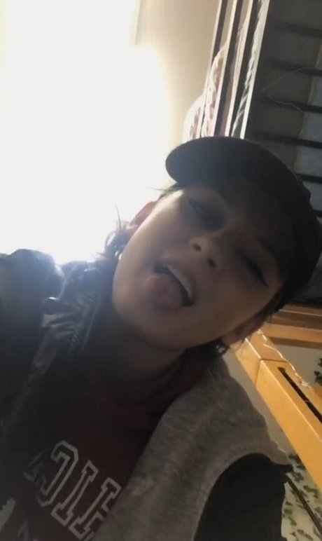 izassassin hot pornstar pics