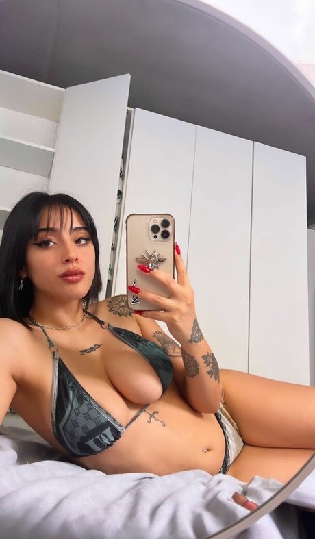 Belenegri model beautiful images