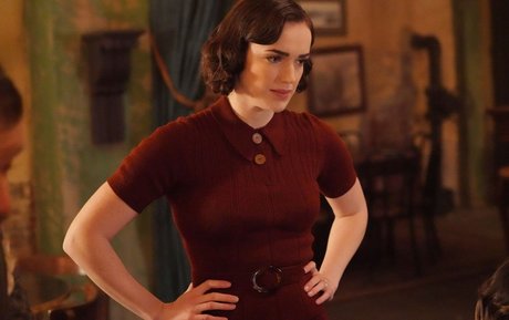 Elizabeth Henstridge model exclusive image