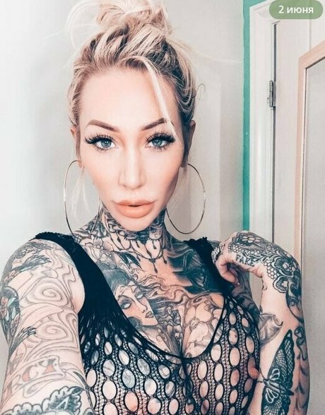 baby carolina model high quality img