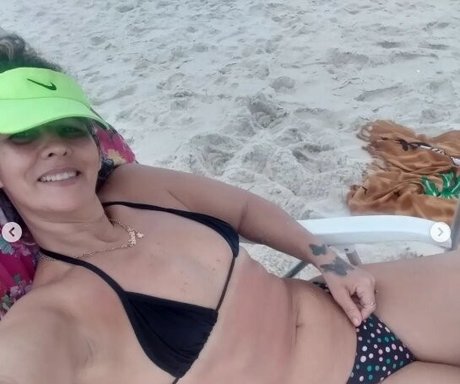 Soninha Coroa perfect model archive