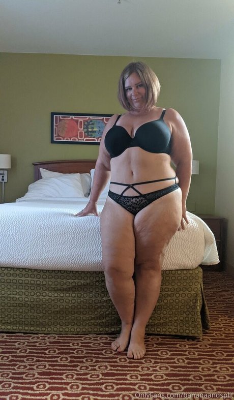 mother daughter onlyfans exclusive pic