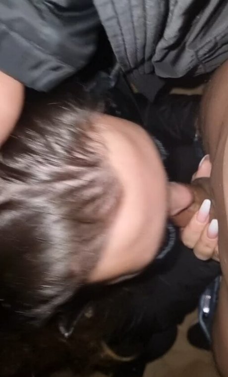 Paris Hill hd model img