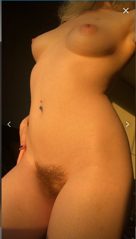 shortemogf model pretty img