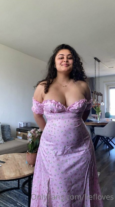 Liefloves pornstar nude images