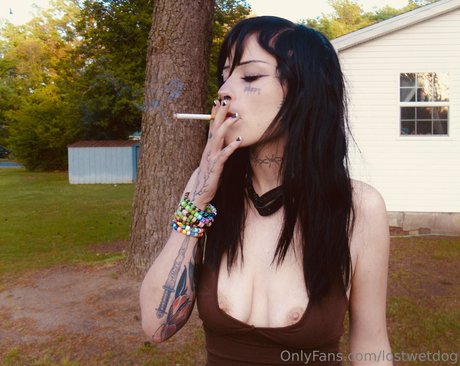 Lostwetdog model nude archive