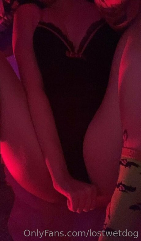 Lostwetdog pornstar nude photos