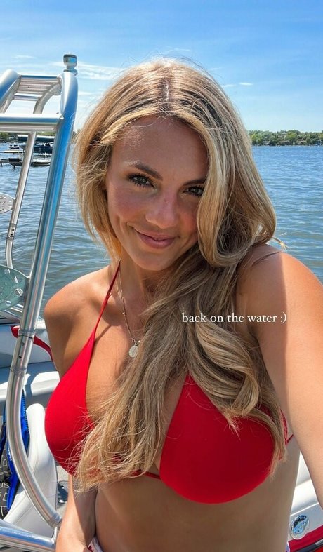 squirting pussy onlyfans art porn pic